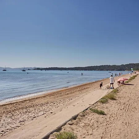 Newly Built Near The * Hyeres