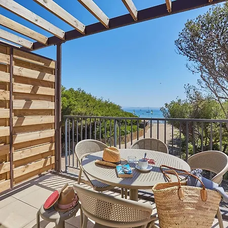 Newly Built Near The Apartment Hyeres
